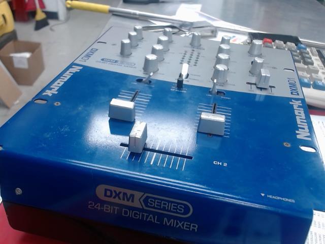 Dxm 24-bit digital mixer