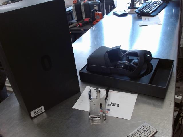 Ensemble oculus quest 1+2 x man+boite