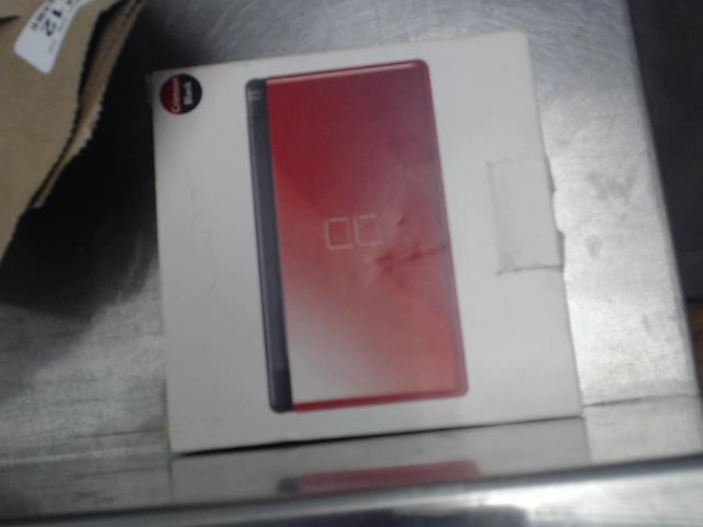 Nintendo ds lite rouge + boite + charg