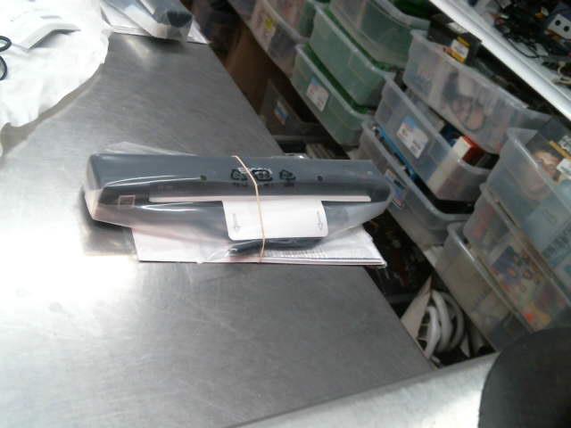 Scanneur de document neuf