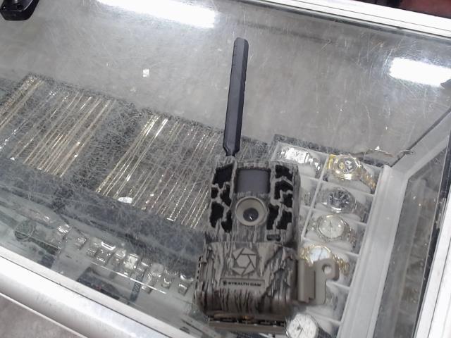 Camera de chasse avec antenne