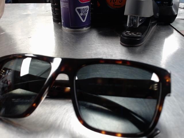 Lunette versace deja amener