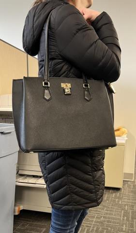 Sacoche noire michael kors ok condition