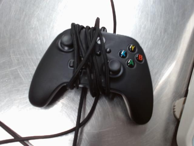 Manette xbox one filaire noire