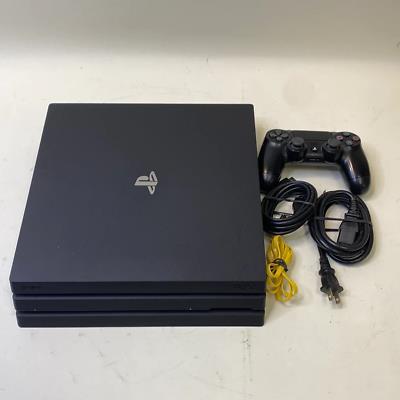 Playstation 4 pro 1tb black