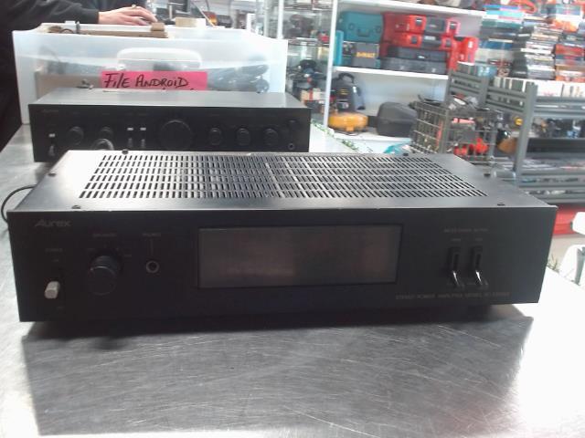 Amplificateur toshiba noir