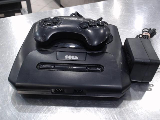 Console sega avec 1 jeu