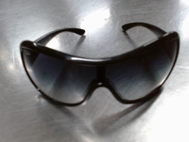 Raybans sunglasses rb4099 in case blk