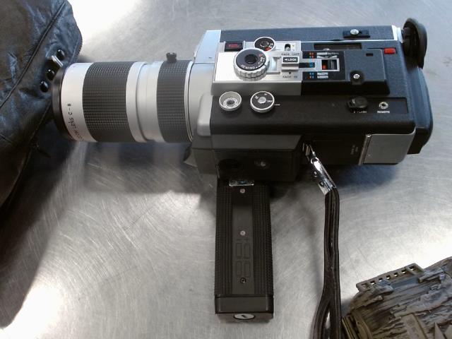 Camera canon sans batterie+case+lenti