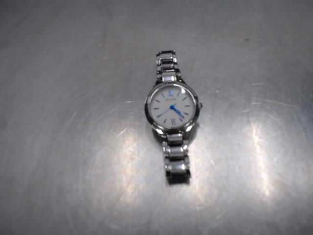 Montre femme stainless