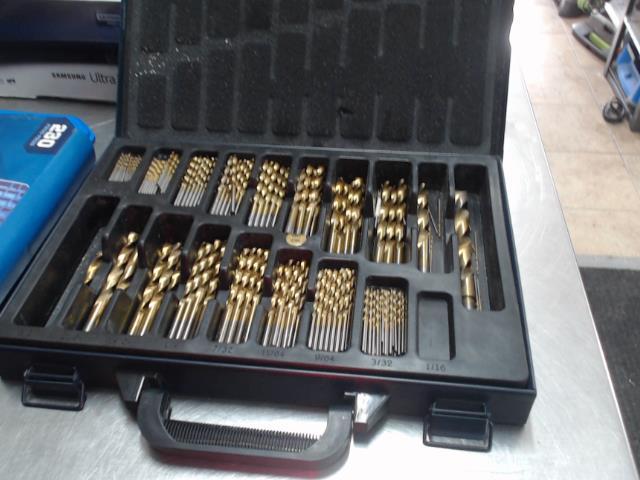 Kit de meche  ds boite metalique bleue