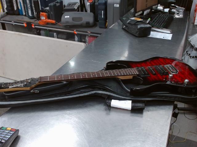Guitar electrique noir et rouge+casemou