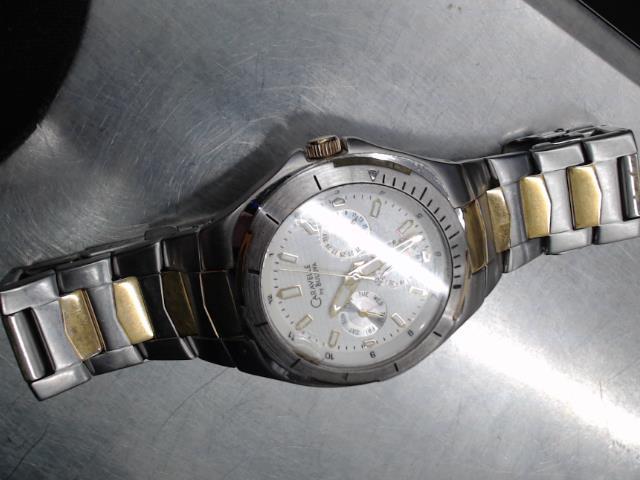 Montre bulova caravelle