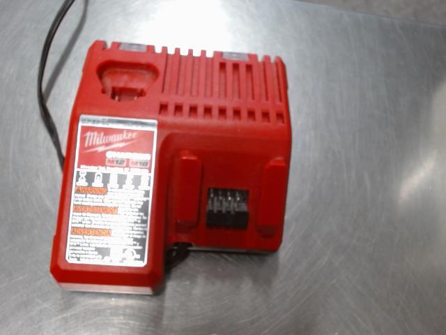 Chargeur a batterie m12/m18