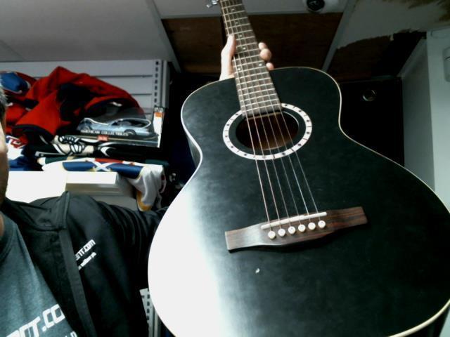 Guitarre acoustique