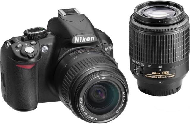 Nikon d3100 case plus lens et speedlight