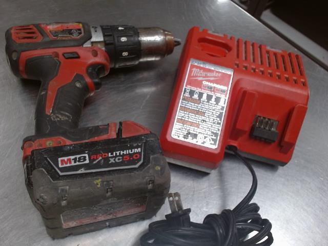 Drill milwaukee hammer av batterie charg