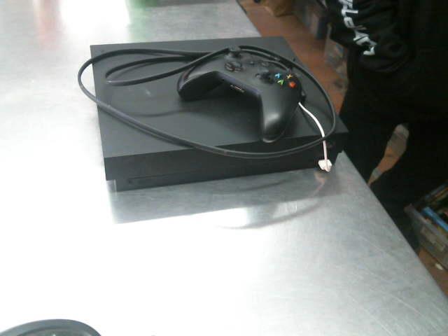 Xbox one x 1man