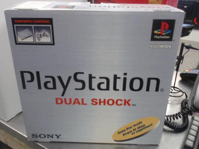 Playstation 1 avec boite et accessoire