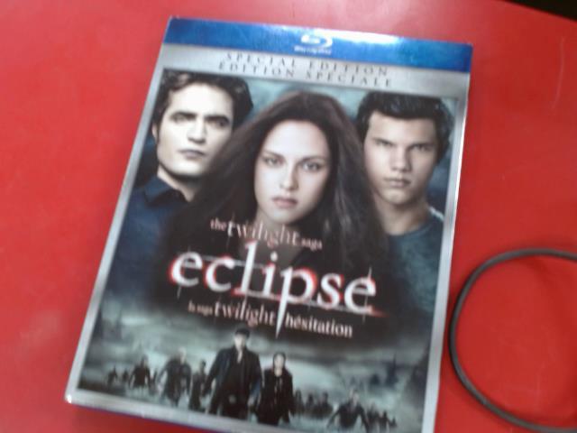 The twilight eclipse