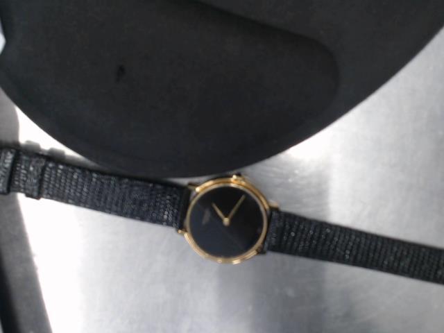 Montre noir et gold