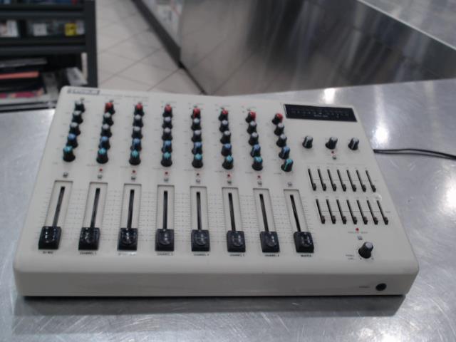 Mixer 8 entre