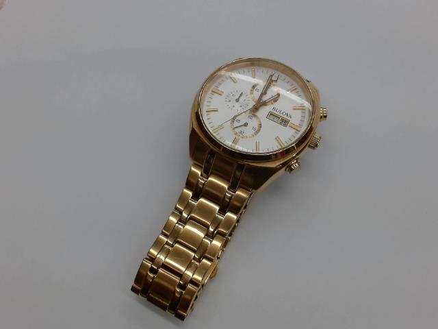 Montre bulova or