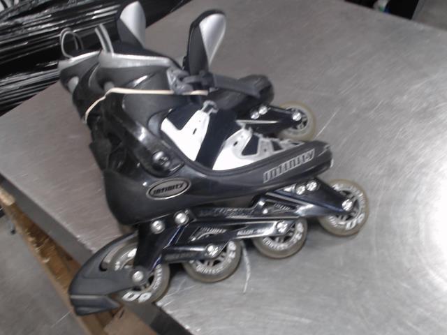 Paire de rollerblades 10