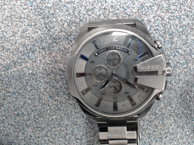 Montre diesel grise stainless
