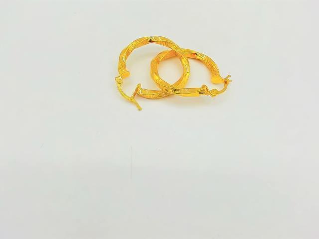 Boucle d'oreille en or 10kt craques