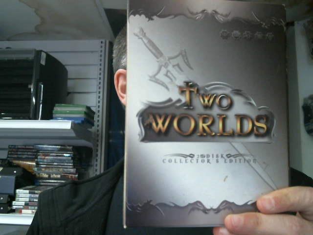 Two worlds 2 disk collector's edition