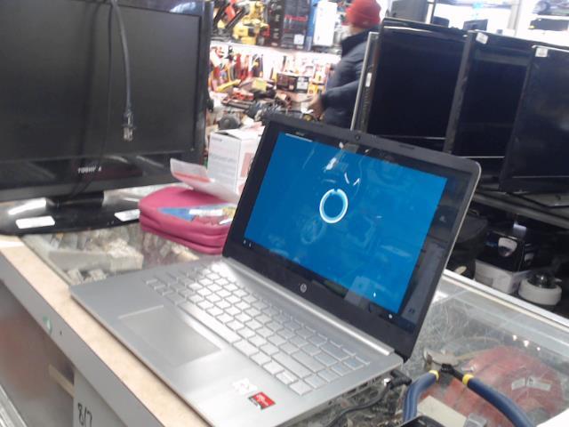 Hp laptop 14in +charg