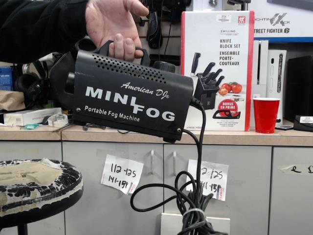 Mini fog machine