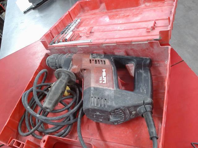 Perceuse a percussion hilti avec meche