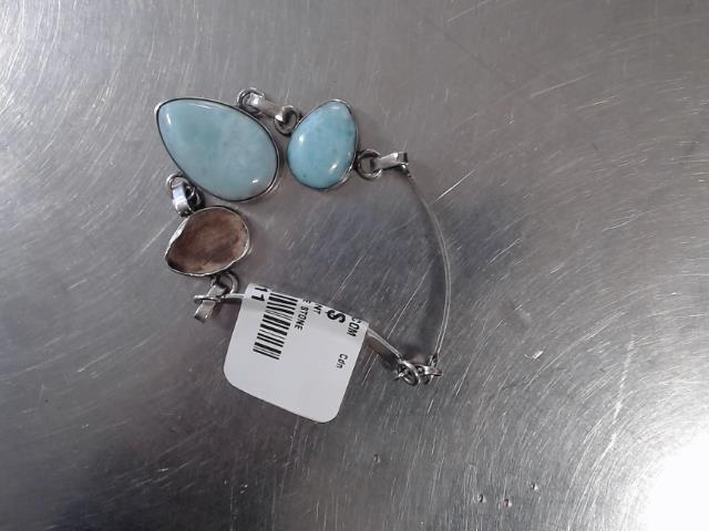 Bracelet + blue stone