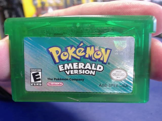 Pokemon emerald version