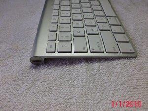 Apple wireless bluetooth keyboard