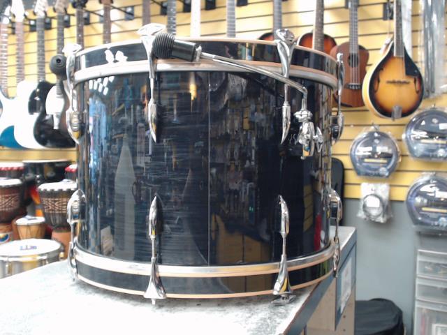 Caisson de bass (drum) sonor vintage