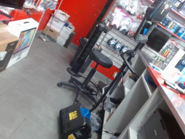 Pelle electrique +2batteries+chargeur