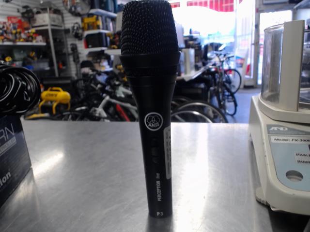Akg microphone perception live p3