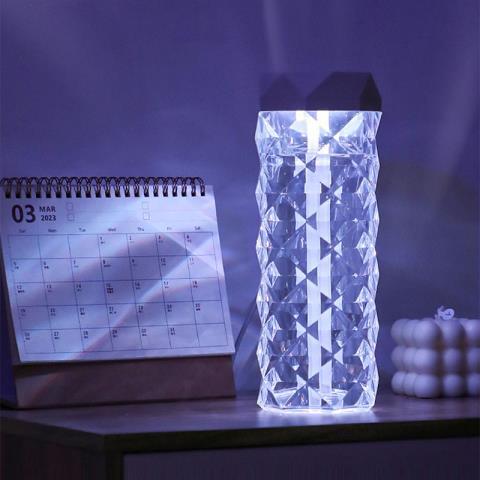 Smart crystal humidifier new in box