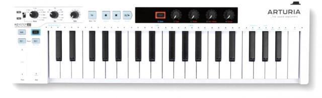 Keyboard controller and sequencer white