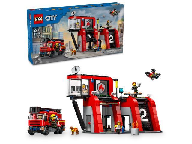 Lego city fire ststion with fore truck