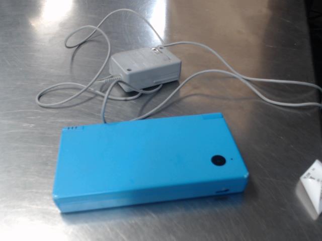 Nintendo dsi bleu avec chargeur