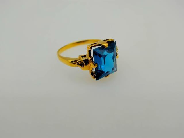 BAGUE EN OR 10KT