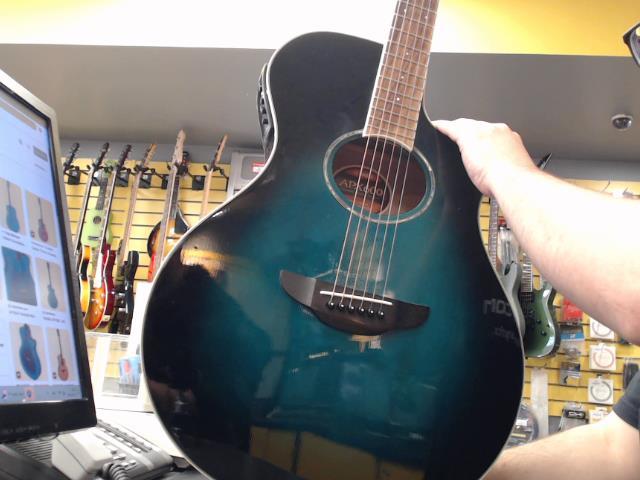 Guitare acoustique bleu