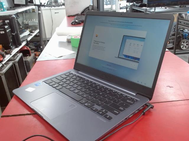 Laptop asus celeron/4gb/60gb hdd+chargeu