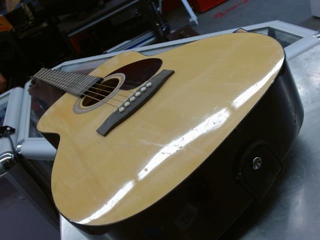 Guitare accoustique acheter ici