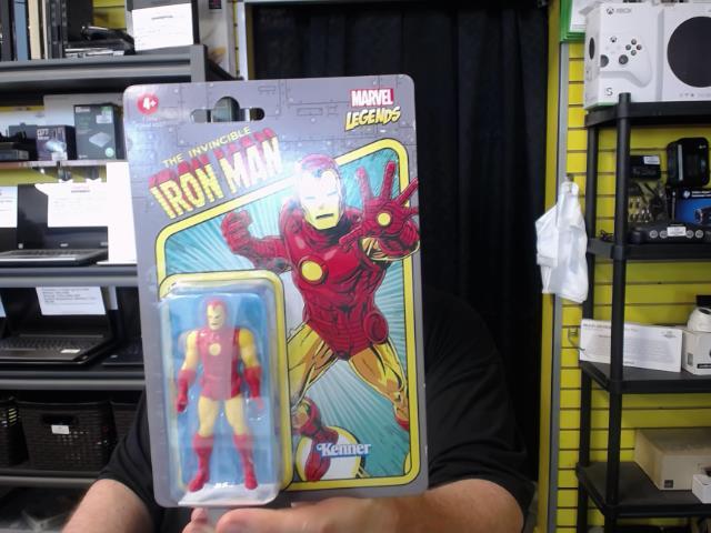 Figurine iron man