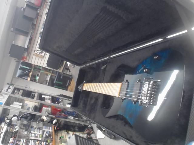 Guitare 7 cordes+hardcase